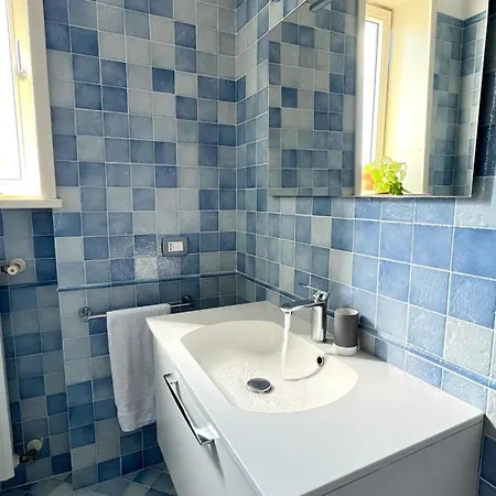 Luxury 36 Apartment