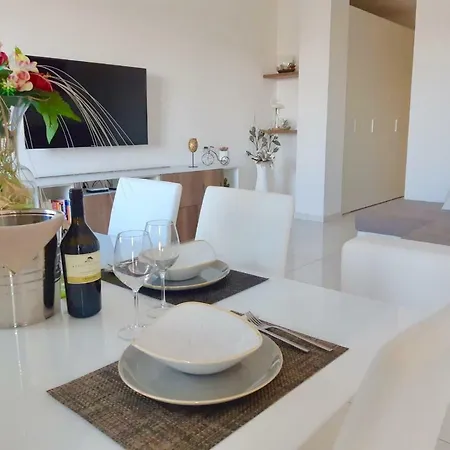 Luxury 36 Daire *